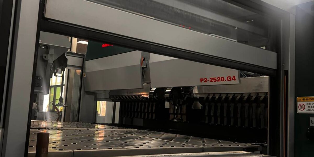 Guangzhou Cleanroom Construction Co., Ltd. linha de produção do fabricante