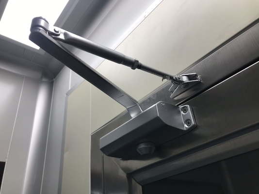 Quatro - resistência de corrosão de aço inoxidável do chuveiro de ar do controlo automático da pessoa